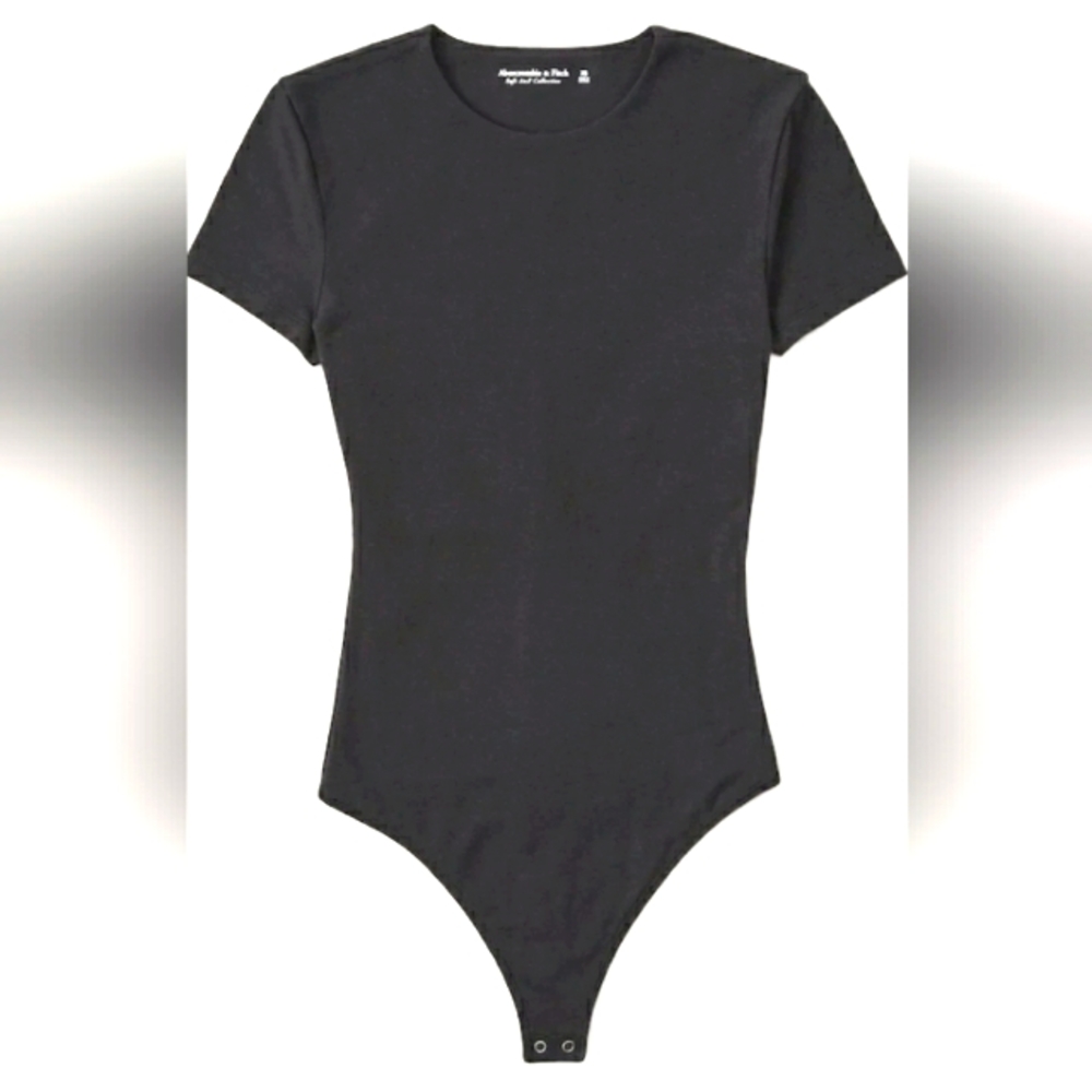 NWOT Abercrombie and Fitch Women's Seamless Bodysuit
